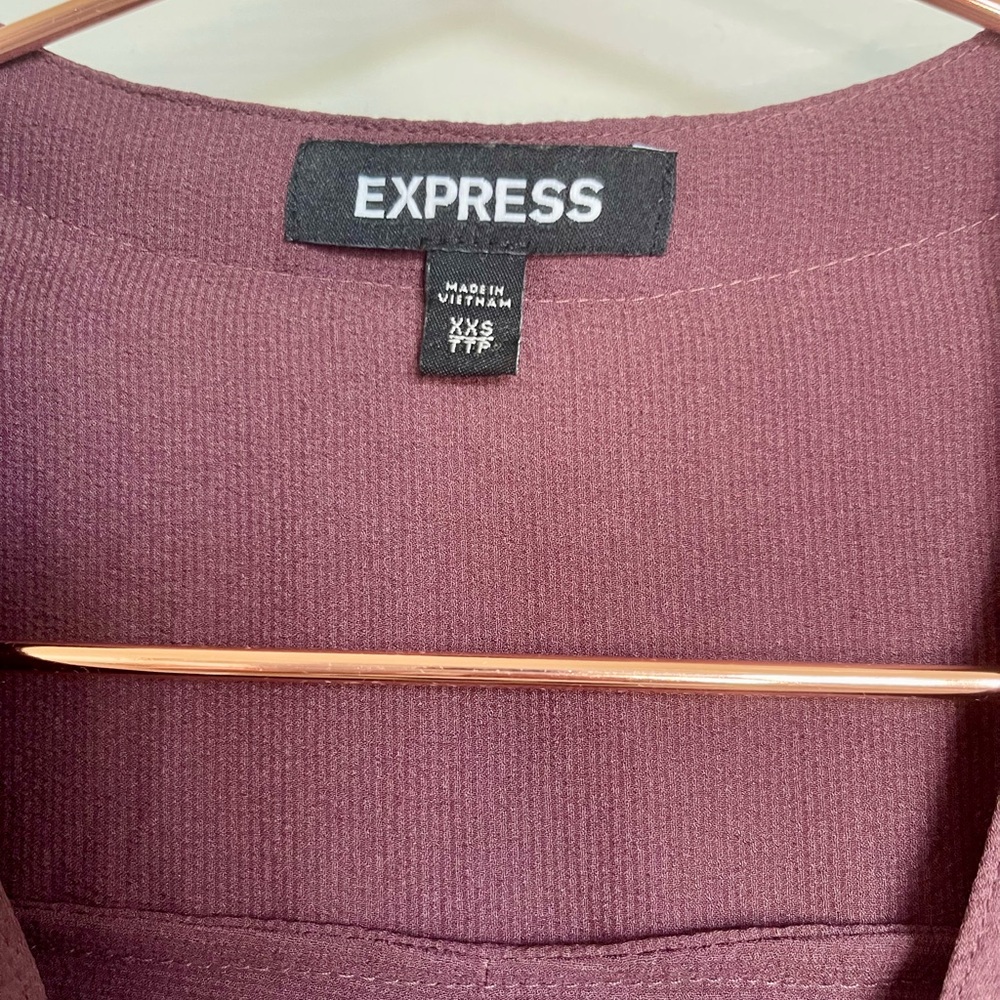 EXPRESS Top - Picture 3 of 5